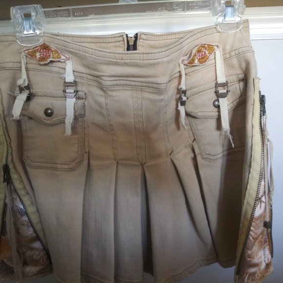 Custom made mini skirt - Picture 6 of 6